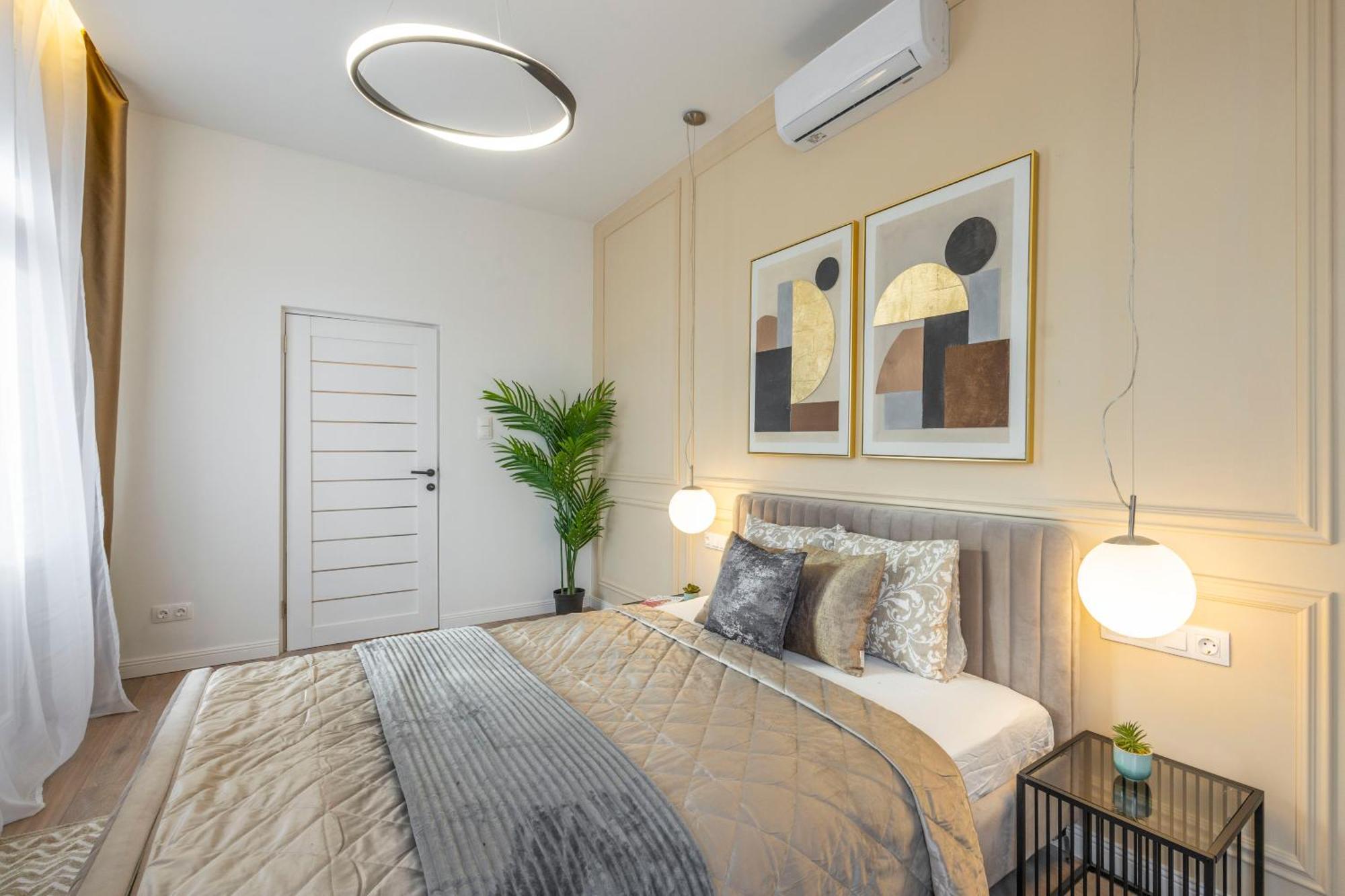 בודפשט Luxury & Classy Central Apartment With 3Bedrm, 2Bathrm מראה חיצוני תמונה