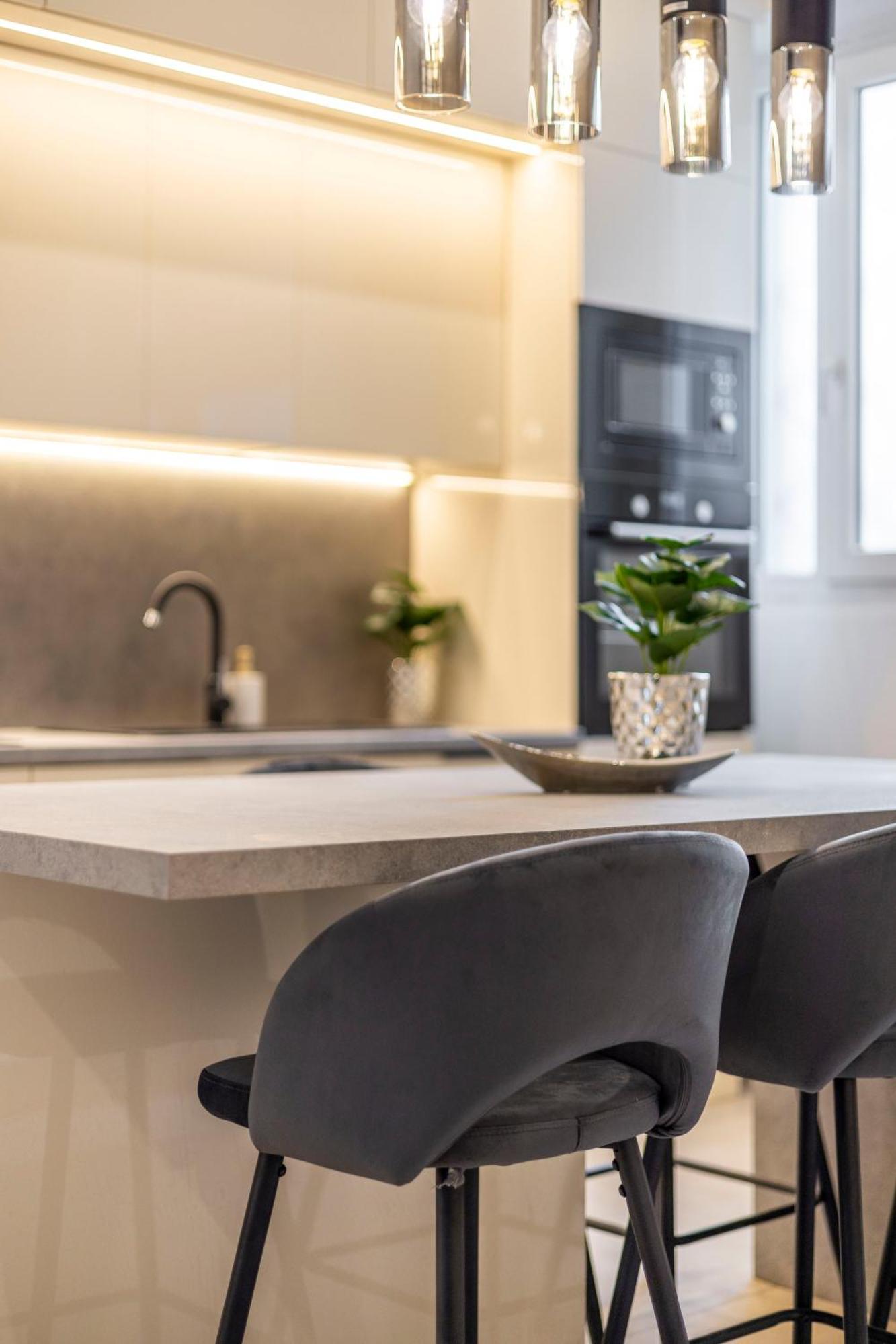 בודפשט Luxury & Classy Central Apartment With 3Bedrm, 2Bathrm מראה חיצוני תמונה