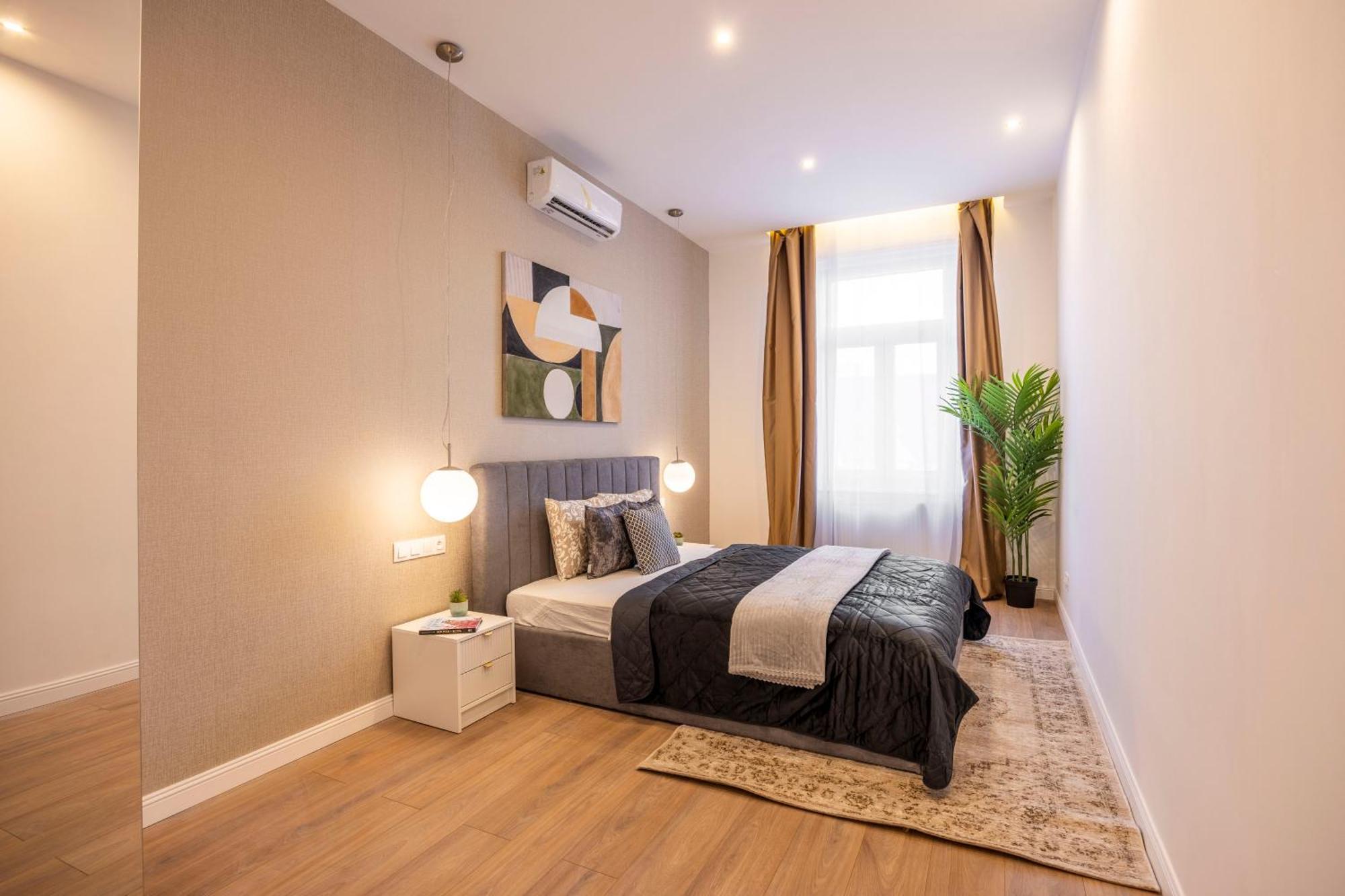 בודפשט Luxury & Classy Central Apartment With 3Bedrm, 2Bathrm מראה חיצוני תמונה