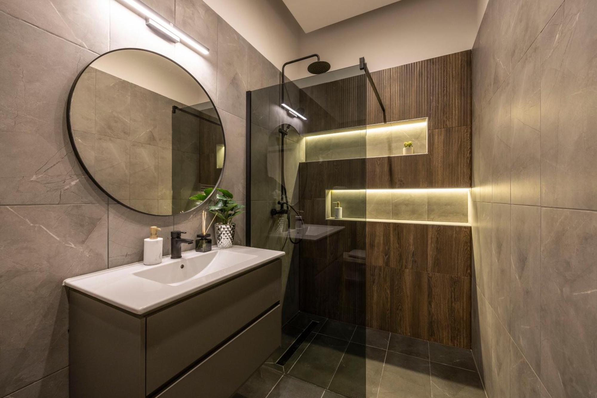 בודפשט Luxury & Classy Central Apartment With 3Bedrm, 2Bathrm מראה חיצוני תמונה